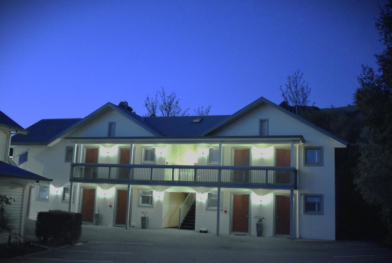 La Rochelle Motel Акароа Екстериор снимка
