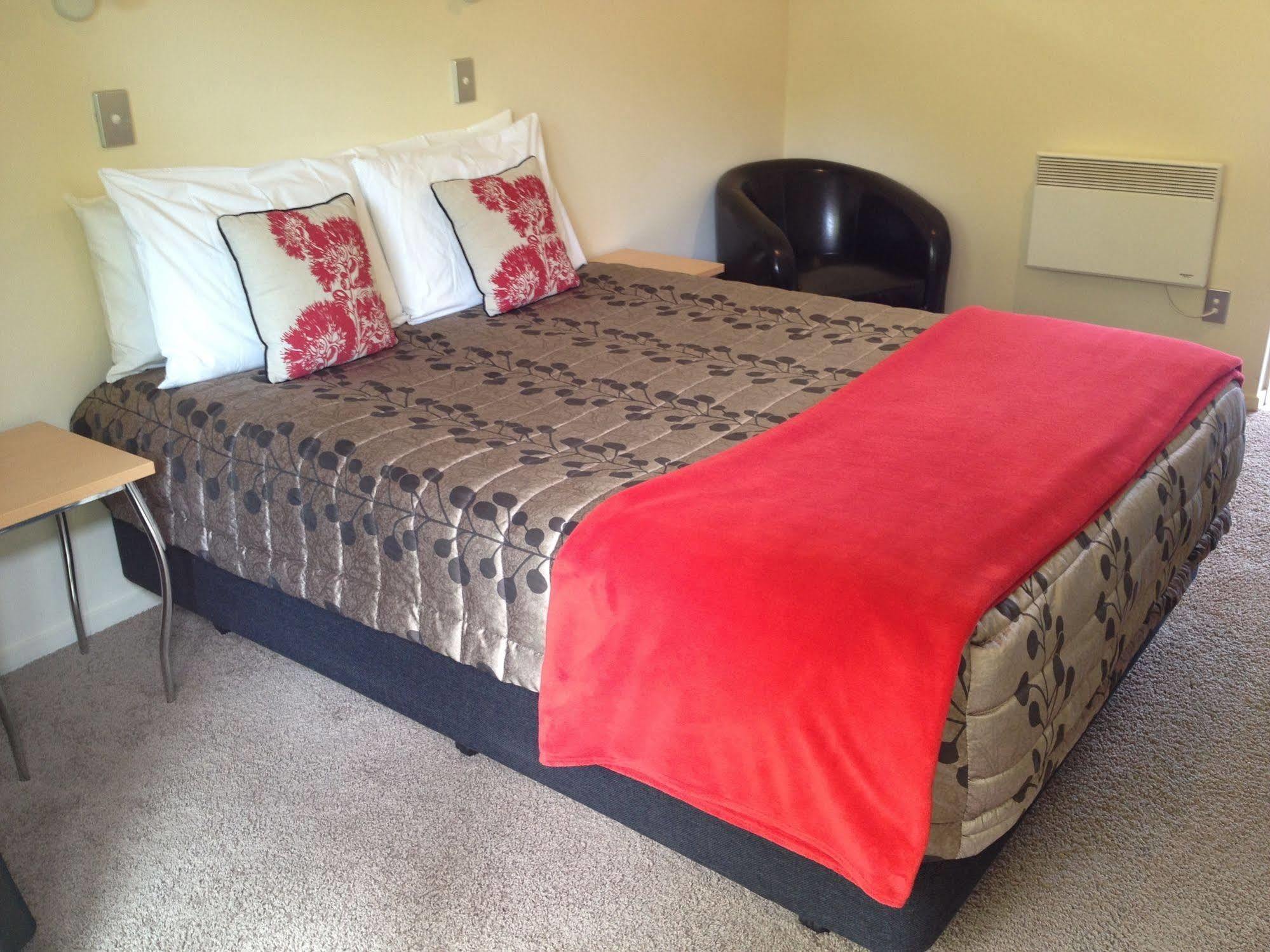 La Rochelle Motel Акароа Екстериор снимка