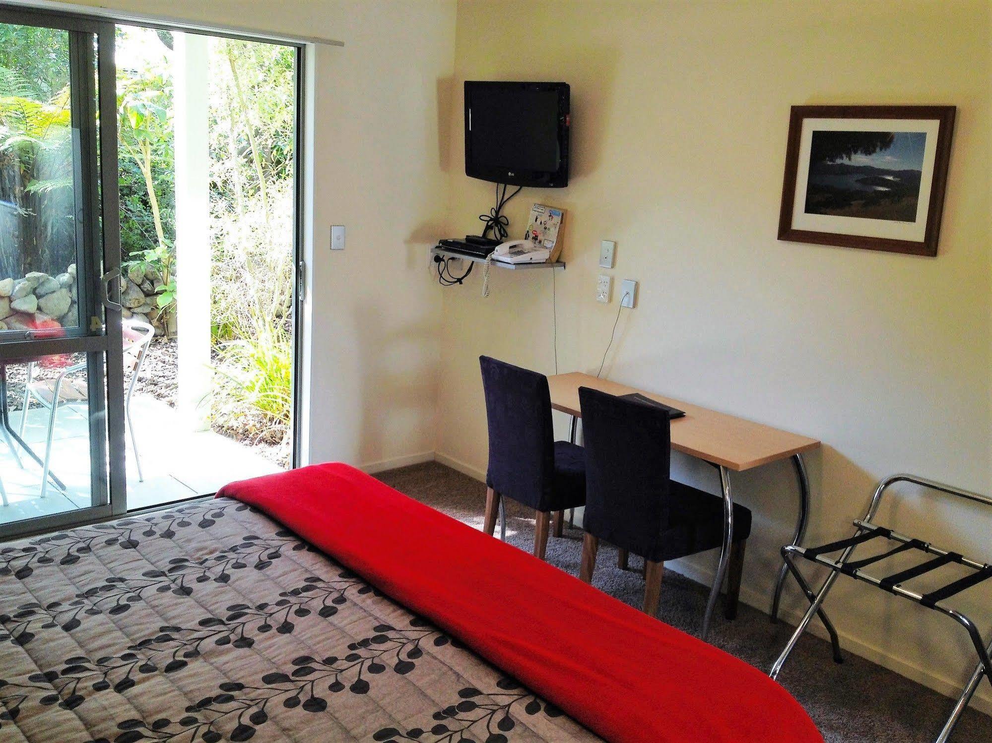 La Rochelle Motel Акароа Екстериор снимка